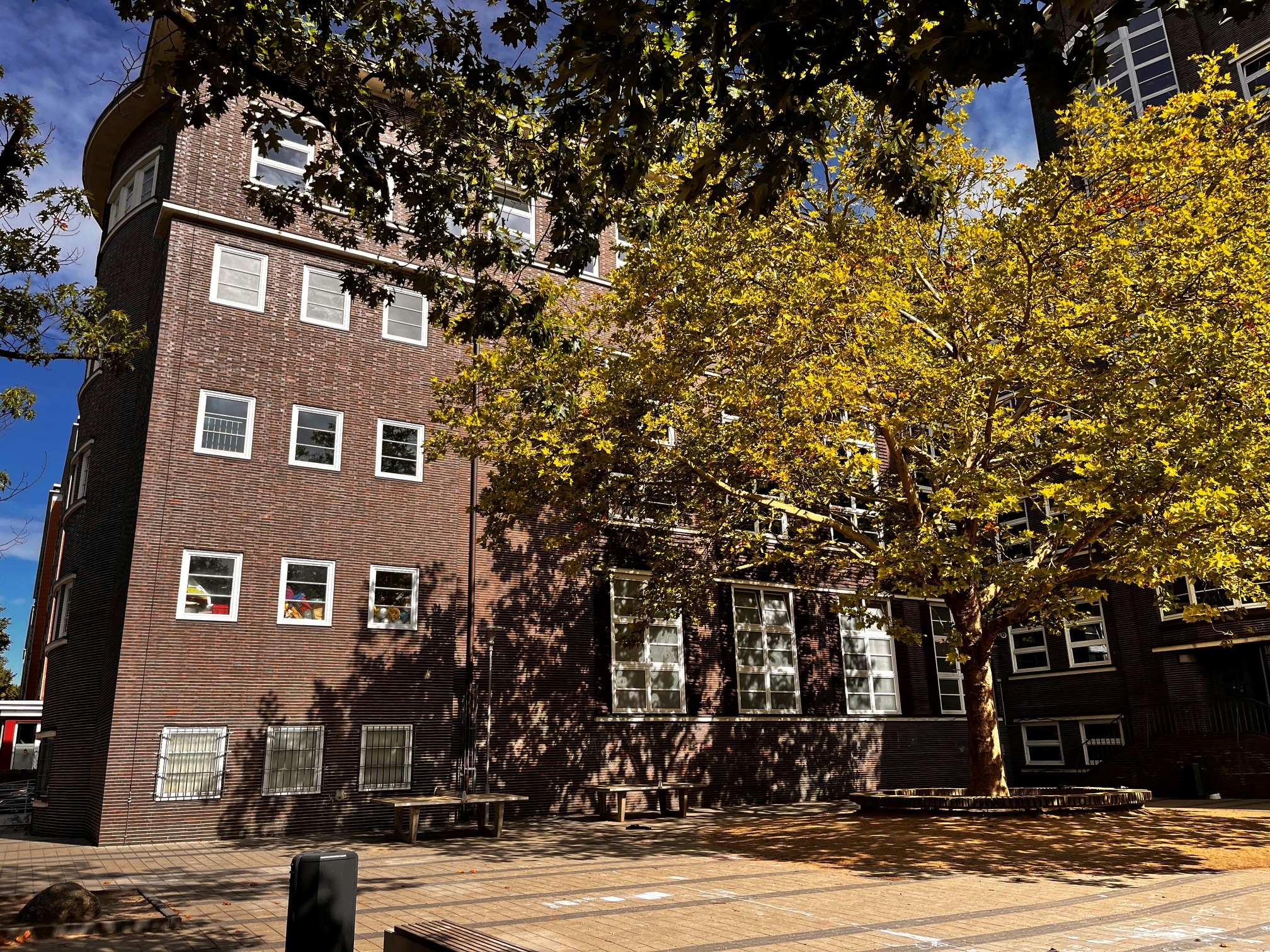 Schulgebäude